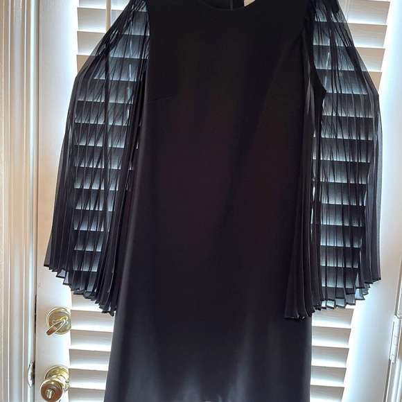 Black Dress - Picture 1 of 1